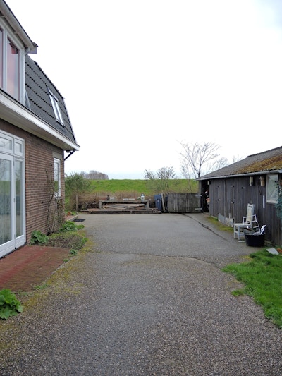 LH130 Steenenkamer