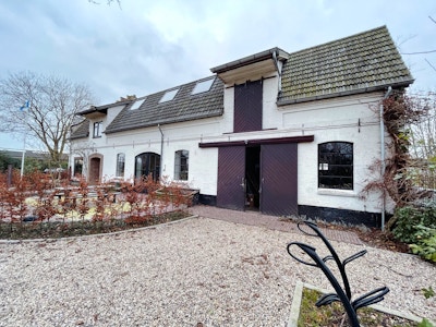 LH221 Zetten