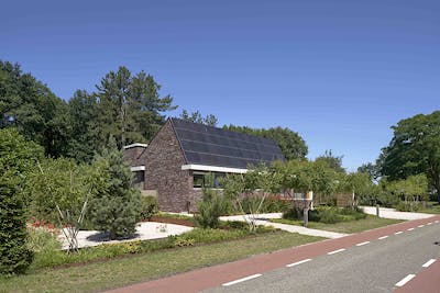 Uden