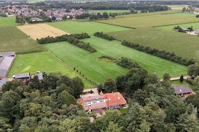 Stroe